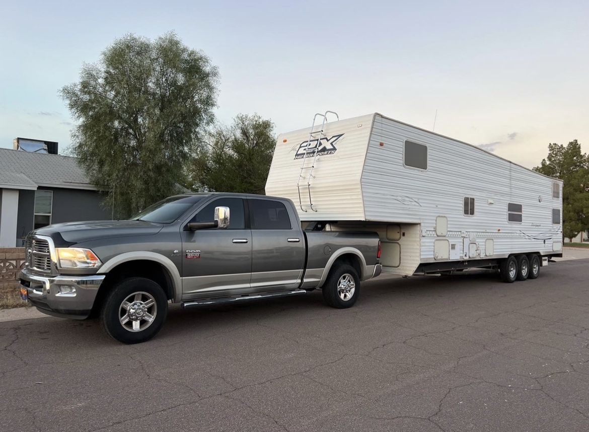 2004 Nomad Rampage 377
