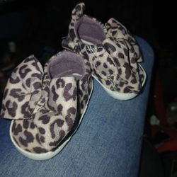 Infant Leopard Print Slip On Shoes Girl Toddler Child Size 0 to 6 Months