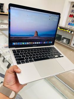 MacBook Pro 2020 16gb ram 512gb ssd