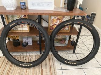 Sun ringle doroc 40 27.5 wheelset no issue