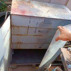 Metal Steel Tool Box New $400 Asking Only $120