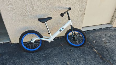 Balance bike (bixe brand)