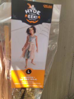 Costume