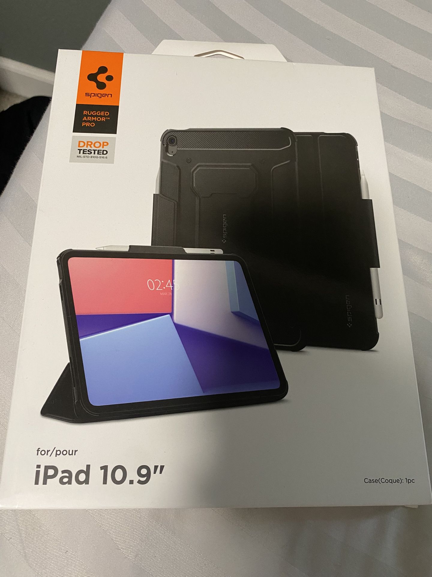 Spigen iPad Case