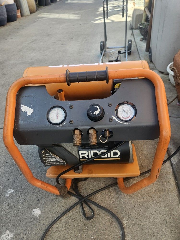 Air Compressor