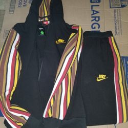 Nike Jogging suit 