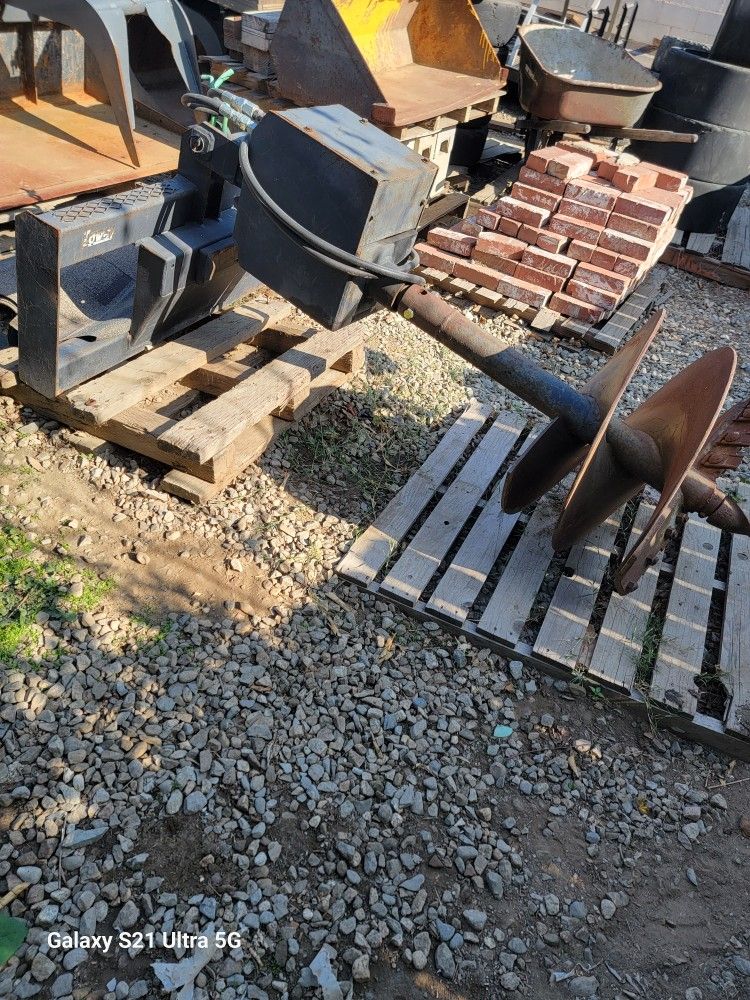 Bobcat Auger Lowe