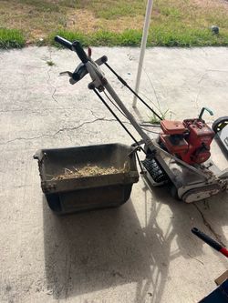 Gas lawn mower