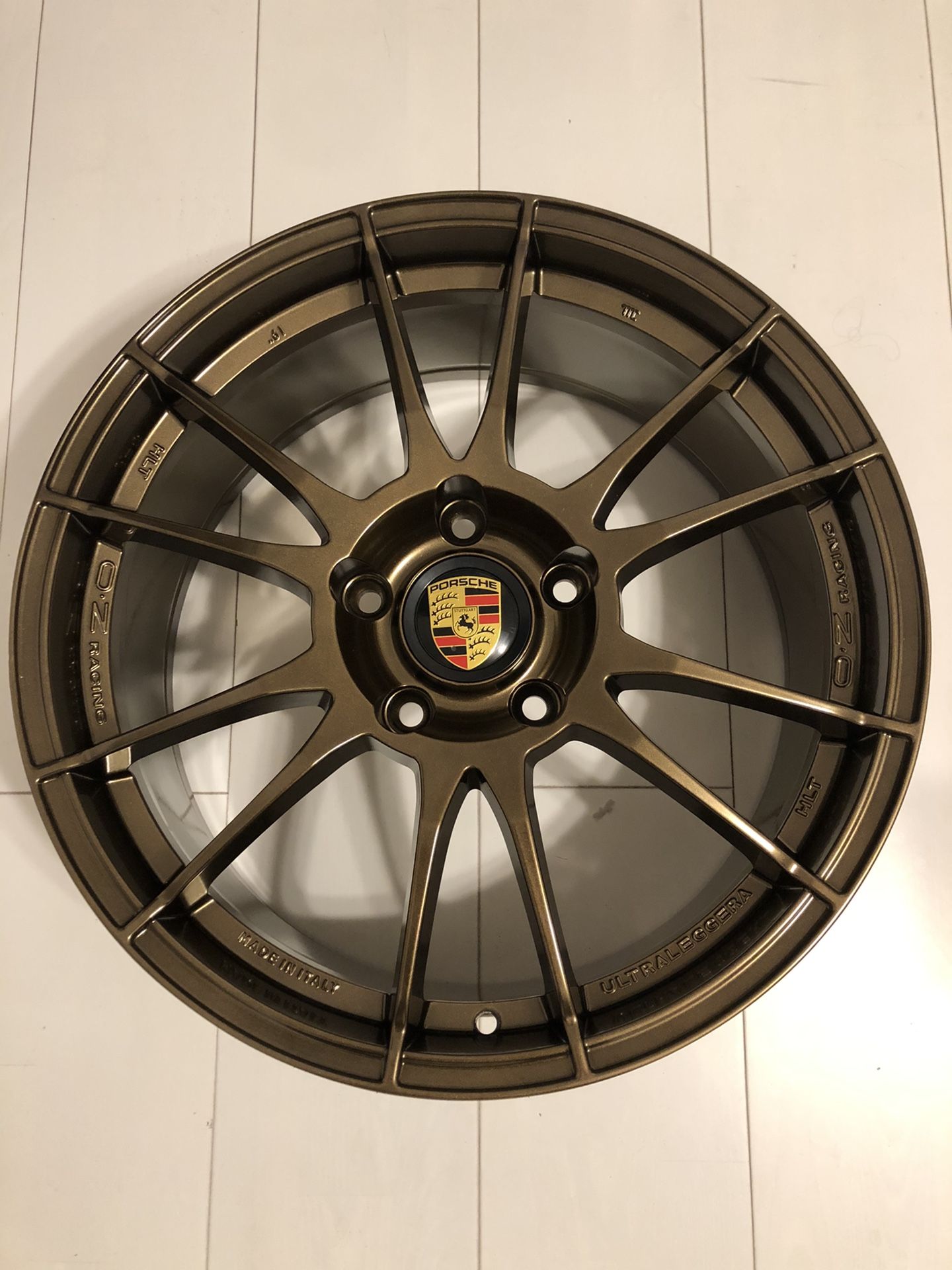 Porsche staggered OZ Brand Ultraleggera wheels Bolt pattern 5130. Carrera, Cayman, Boxster for