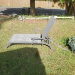 Sun Brella Lounge Chairs 