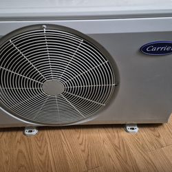 Carrier Performance™ Series Ductless Outdoor Heat Pump Condenser, model 37MARAQ12AA3.