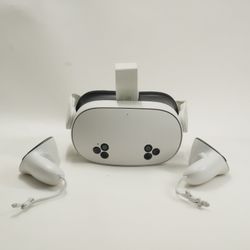 Meta Quest 3S 128GB Standalone All-in-One VR Headset P97
