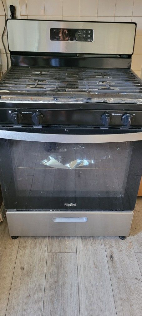 4 Burner Whirlpool Gas Range 30inch 5.1CU