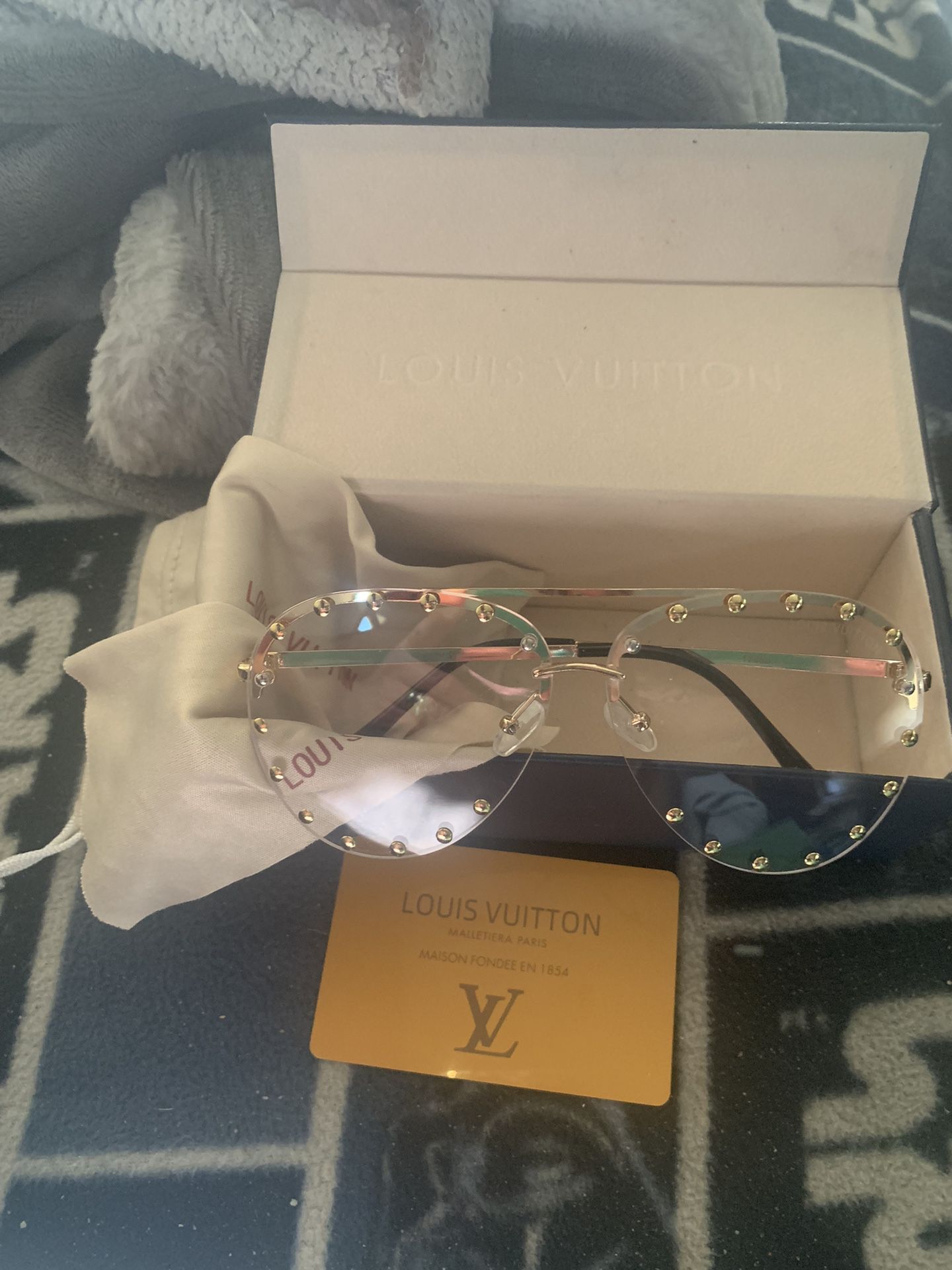 Louis Vuitton Clear Glasses for Sale in Visalia, CA - OfferUp