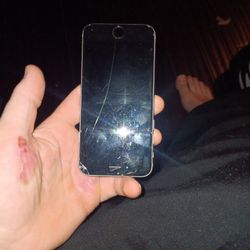 Cracked Iphone 6