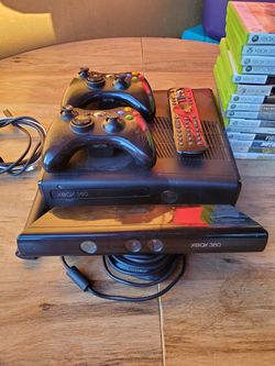 Xbox 360 with games and controller's