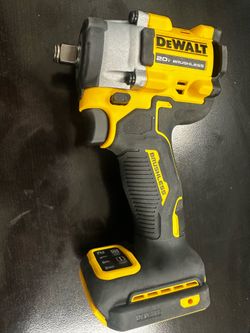 DEWALT Impact Wrench:1/2 in Drive size