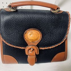 DOONEY & BOURKE LEATHER HANDBAG LIKE NEW