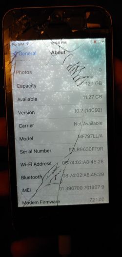Unlocked 16 gig IPhone 5 screen cracked