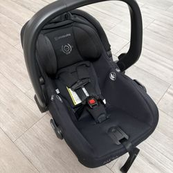 UPPAbaby MESA V2 Lightweight Infant Car Seat - Jake (Charcoal)  