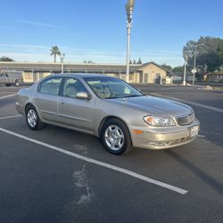 2000 Infiniti I30