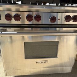 Wolf Gas Range (Used) 