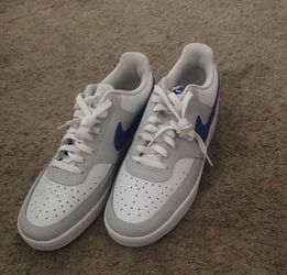 Men’s Nikes size 10 BRAND NEW
