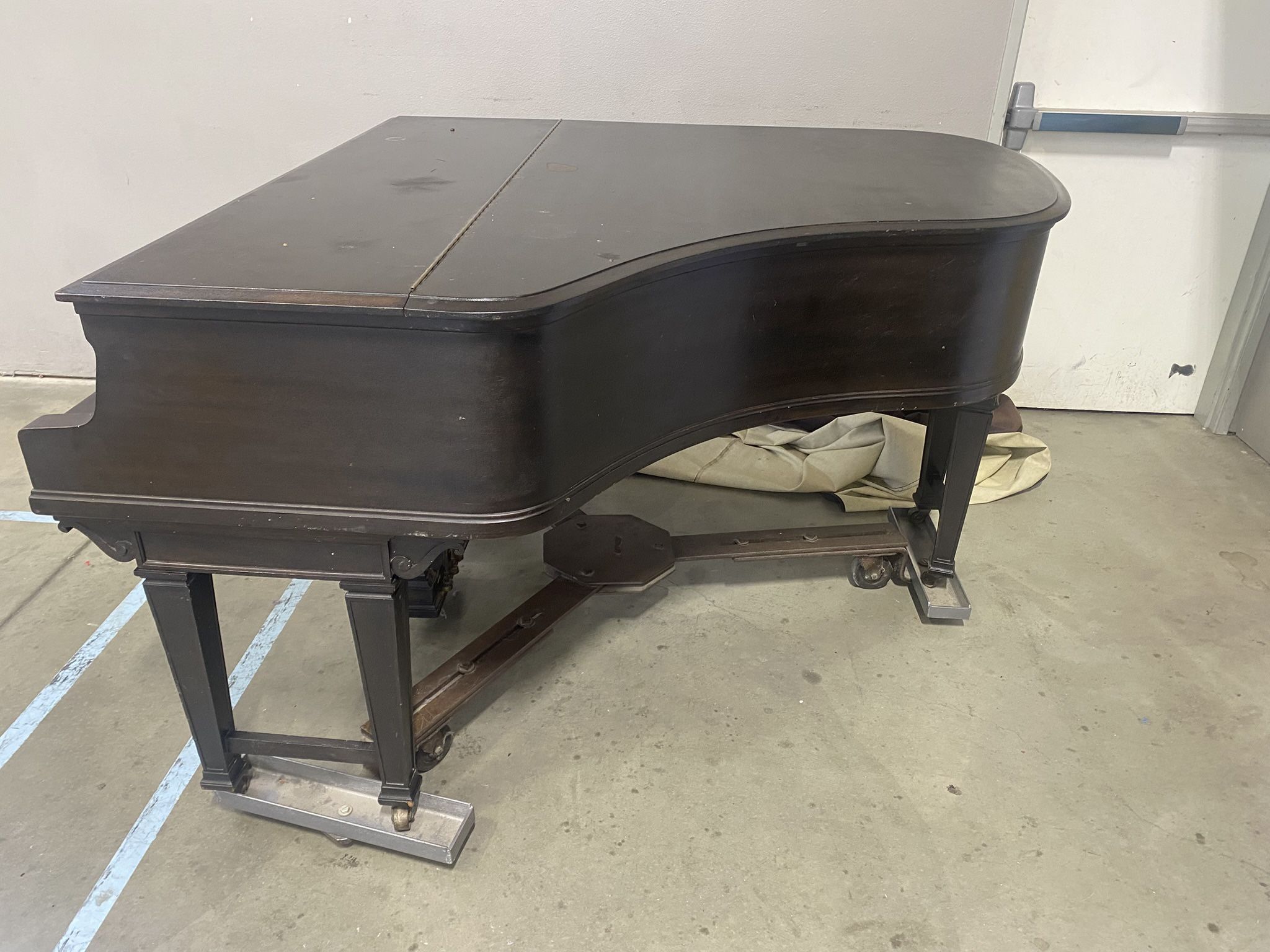 Wm. Knabe & Co. Parlor Grand Piano