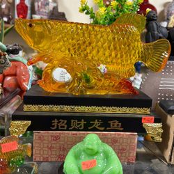 big  Aliwana fish good well and prosperity luck 