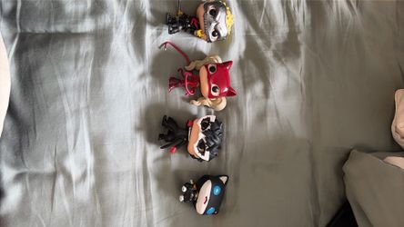 Lot of 4 Persona 5 Funko Pops!