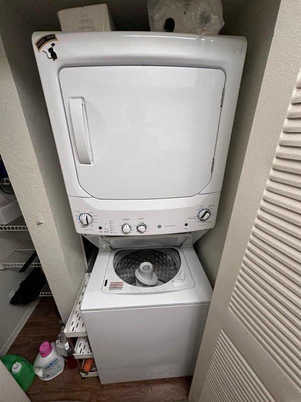 Stackable Washer&Dryer G.E