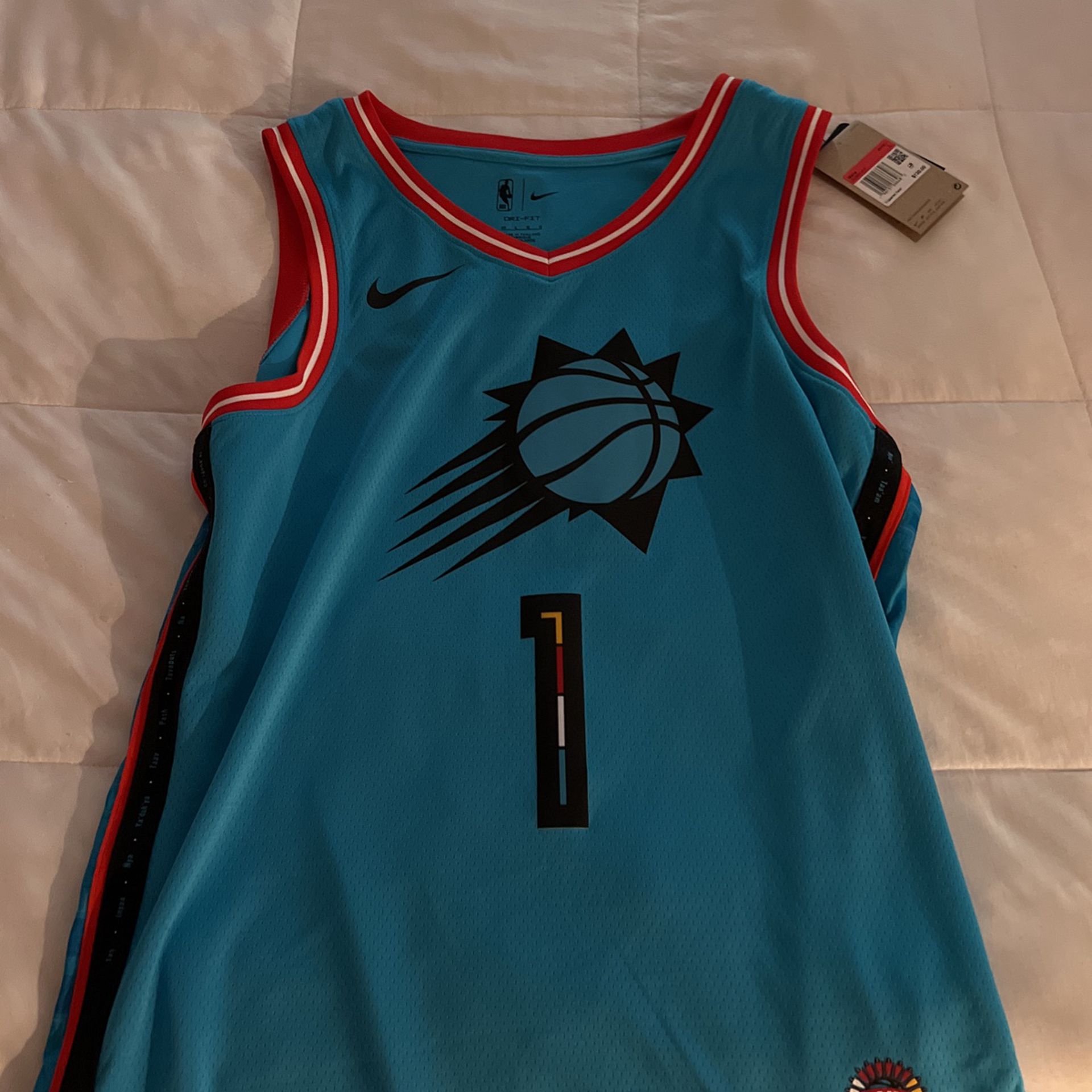 Authentic Brand New Devin Booker Jersey for Sale in Henderson, NV - OfferUp