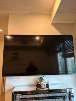 Brand new 75 inch tv!
