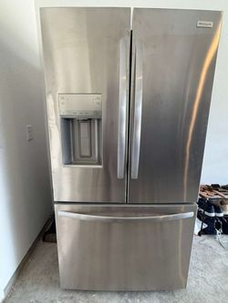 French Door Refrigerator in Stainless Steel, ENERGY STAR