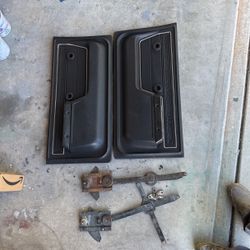 1972 C10 Original Deluxe Door Panels With Window Regulators