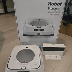 iRobot® Braava jet® m6 Robot Mop