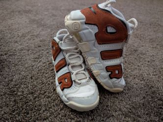 Nike Uptempo 13C