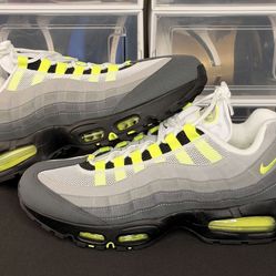 Nike Air Max 95 “Neon”