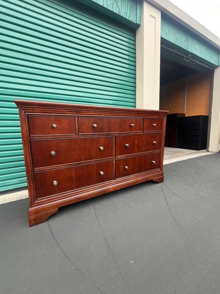 Solidwood Dresser for Sale