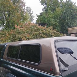 LEER CANOPY 77”x63”