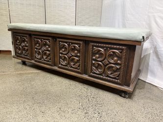 LANE Vintage Cedar Chest with Carved Front