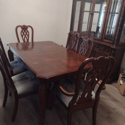 6 Chair Large Dinning Table 