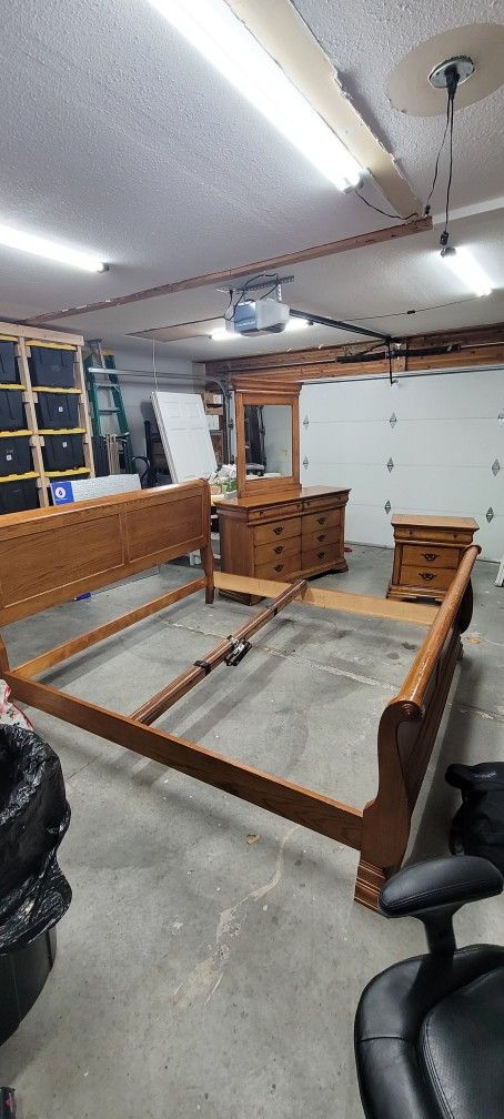 Bedroom Set