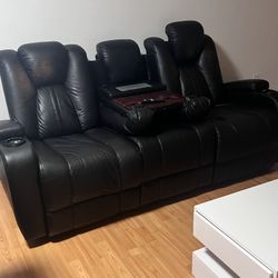 Sofa : Couch