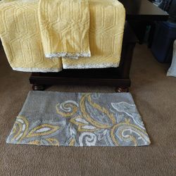 Set Towel and Bath Mat 
