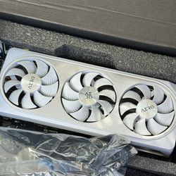 RTX 4070 OC AERO BUNDLE