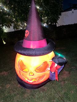 Halloween Inflatable Jack-o'-Lantern with Witch Hat