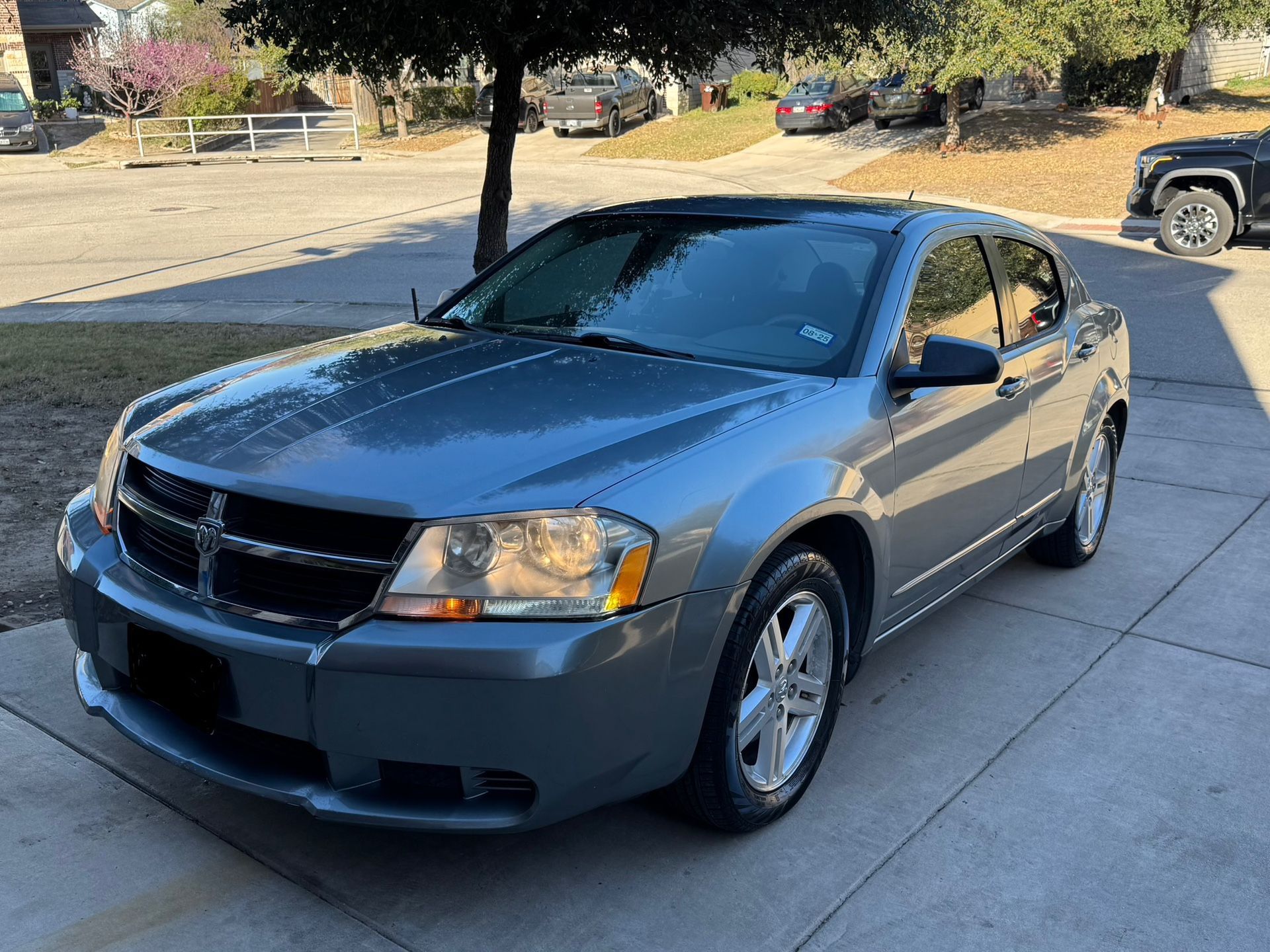2008 Dodge Avenger Tires
