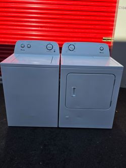 AMANA WASHER AND GAS DRYER SET