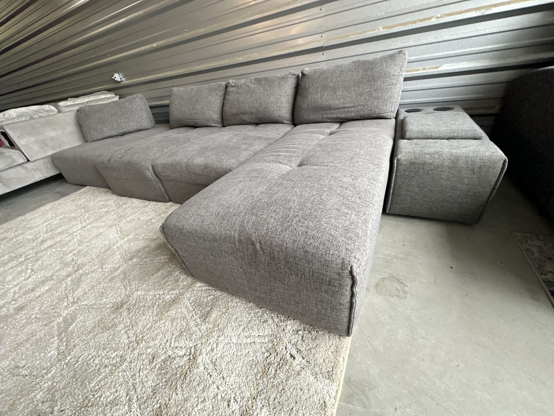 Laney Park Rooms To Go Grey Sectional Sofa Couch W/ Built In Bluetooth - Free Delivery Included 🚚